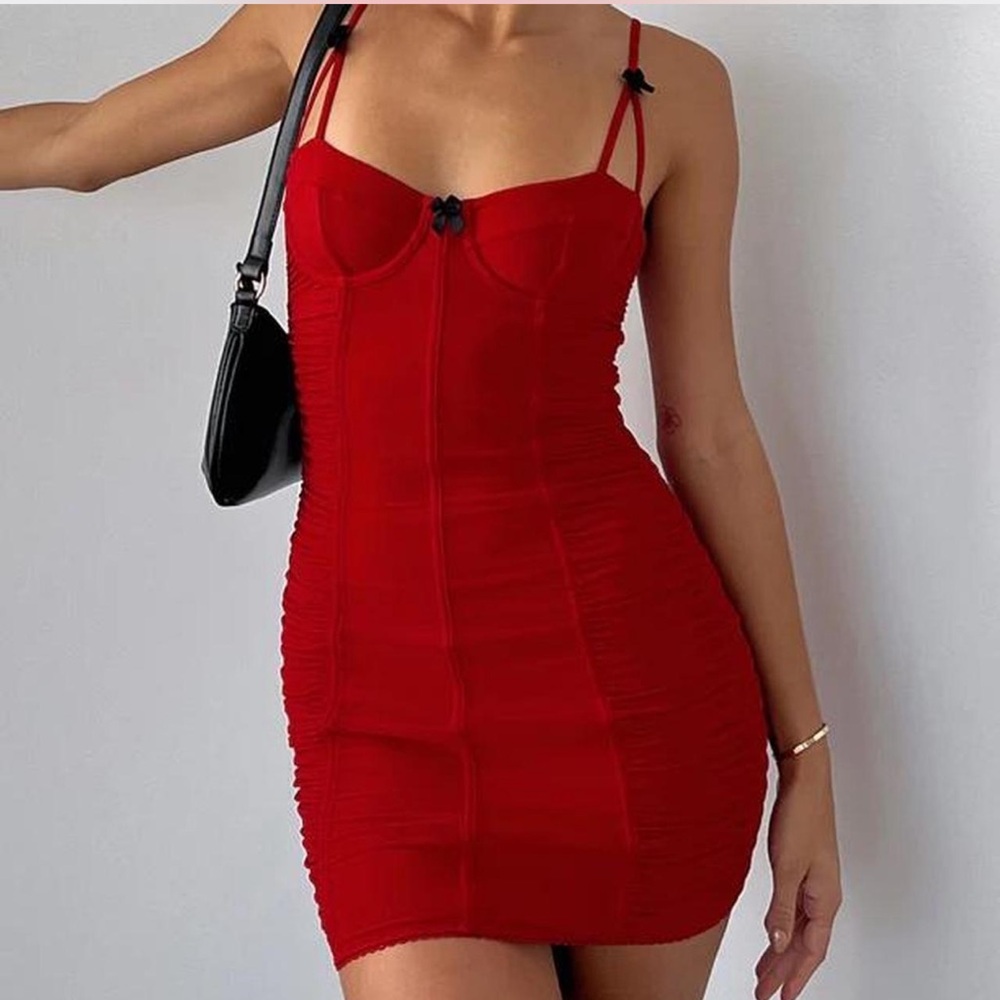 Elegant Red Bodycon Dress
